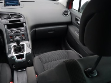 Peugeot 5008 I 2012 Peugeot 5008 1.6 HDi, Salon Polska, 7 miejsc, zdjęcie 7