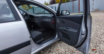 Kia Rio II Sedan 1.4 i 16V 97KM 2009 Kia Rio Kia Rio 1.4 Benzyna 97KM, zdjęcie 21