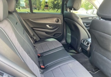 Mercedes Klasa E W213 Kombi 2.0 220d 194KM 2017 Mercedes-Benz Klasa E Avantgarde I 195 KM I Vat23 I Lexus Leszno Toyota M, zdjęcie 15