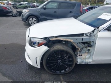 Mercedes Klasa C W205 2019 Mercedes-Benz Klasa C 2019 MERCEDES-BENZ C 300 2.0 Benzyna 255KM, zdjęcie 5