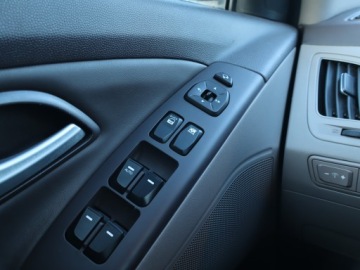 Hyundai ix35 SUV Facelifting 2.0 GDI 166KM 2014 Hyundai ix35 2.0 GDI, Salon Polska, 4X4, Automat, zdjęcie 14