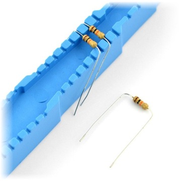 Инструмент для формирования выводов элементов