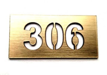 numer NUMEREK NA DRZWI hotel dom klub GRAWEROWANY