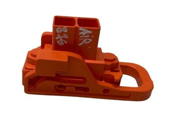 POJISTKA AKUMULÁTORU VW JETTA III (1K2) 8R0915639 1.4L 2013