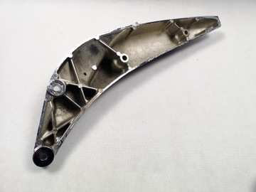 КРЕПЛЕНИЕ РУЧКИ SUZUKI VZR 1800 РАМА INTRUDER