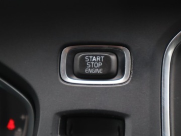 Volvo V40 II Hatchback 2.0 D3 150KM 2013 Volvo V40 Cross Country 2.0 D3, Salon Polska, zdjęcie 15