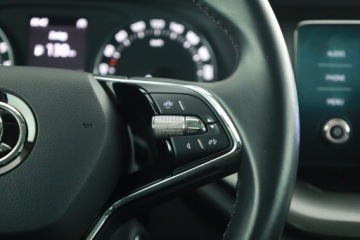 Skoda Octavia IV Liftback 2.0 TDI 150KM 2022 Skoda Octavia 2.0 TDI, Salon Polska, zdjęcie 16