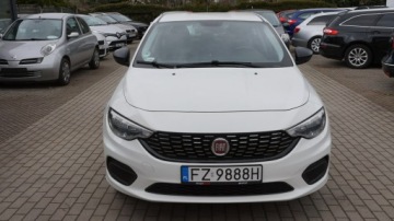 Fiat Tipo II Hatchback 1.4 95KM 2016 Fiat Tipo Polski salon. Gwarancja. Polecam !!!, zdjęcie 1