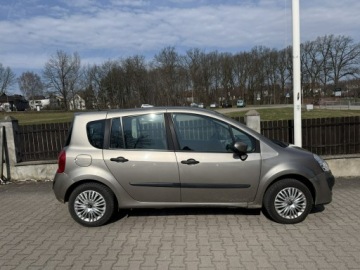 Renault Modus Hatchback 1.2 TCE 101KM 2008 Renault Modus 1.2 benzyna 101ps idealny opłacony, zdjęcie 2