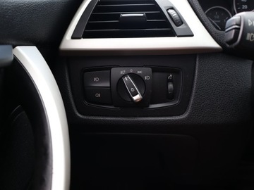 BMW Seria 3 F30-F31-F34 Touring 2.0 316d 116KM 2014 BMW 3 316 d, Navi, Xenon, Bi-Xenon, Klima, zdjęcie 18