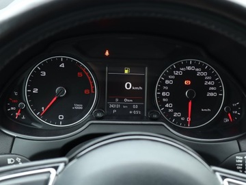 Audi Q5 I SUV Facelifting 2.0 TDI 177KM 2013 Audi Q5 2.0 TDI, 174 KM, 4X4, Automat, VAT 23%, zdjęcie 9
