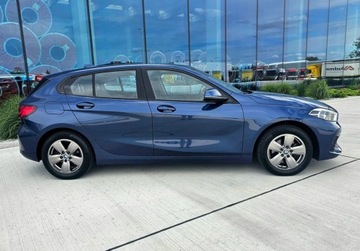 BMW Seria 1 F40 Hatchback 1.5 116d 116KM 2021 BMW Seria 1 F40 2021 r. Stan damochodu BARDZO DOBRY 1.5 Diesel 116KM, zdjęcie 11