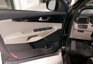 Kia Sorento III SUV 2.0 CRDi 185KM 2017 Kia Sorento Automat 4x4 Ksenon Navi Alu 18 Climatronic 7 osob Dealer Kia, zdjęcie 9