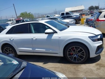 Audi Q8 2023 Audi Q8 Premium Plus 55 Tfsi Quattro Tiptronic 2023 3.0l 3.0 Benzyna 335KM, zdjęcie 6