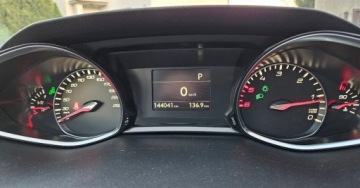 Peugeot 2017 Peugeot 308 2.0 SW 181Ps.Automat Panorama Navi Serwis 2017 2.0 Diesel 181KM, zdjęcie 22