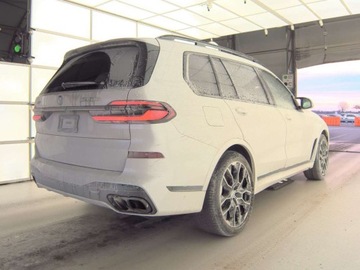 BMW X7 2026 BMW X7 M60i 2026 4.4 Benzyna 523KM, zdjęcie 5
