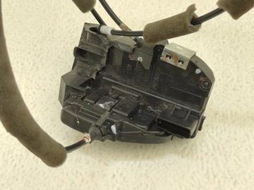 NISSAN QASHQAI 2 II J11 ZÁMEK DVEŘE ZADNÍCH LEVÝCH 3 PIN