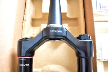 RockShox ZEB ULTIMATE CHARGER 3 RC2 170 мм 27,5-дюймовый амортизатор 170 СЧЕТ В КОРОБКЕ