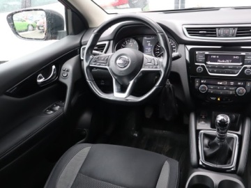 Nissan Qashqai II Crossover 1.2 DIG-T 115KM 2017 Nissan Qashqai 1.2 DIG-T, Salon Polska, zdjęcie 6