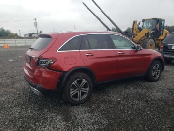 Mercedes GLC C253 2021 Mercedes-Benz GLC 300 4Matic 2021 2.0l 2.0 Benzyna 255KM, zdjęcie 3