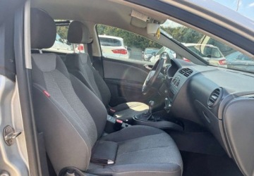 Seat Leon II 1.2 TSI 105KM 2011 Seat Leon Samochod krajowy 1.2 Benzyna 105KM, zdjęcie 9