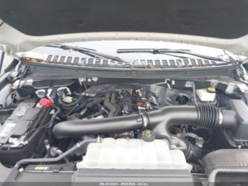 Lincoln Navigator III 2022 Lincoln Navigator Reserve 2022 3.5 Benzyna 440KM, zdjęcie 8