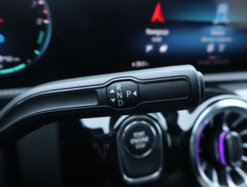 Mercedes CLA C118/X118 Shooting Brake Plug-In 1.3 250e 218KM 2023 Mercedes CLA 250 e, Salon Polska, 1. Właściciel, zdjęcie 12