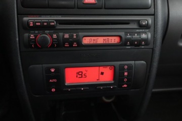 Seat Toledo II 1.9 TDI 110KM 2002 Seat Toledo 1.9 TDI, HAK, Klima, Klimatronic, zdjęcie 12