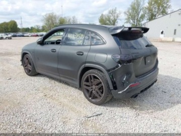 Mercedes GLA II 2022 Mercedes-Benz GLA 35 AMG 4Matic 2022 2.0l 2.0 Benzyna 302KM, zdjęcie 3