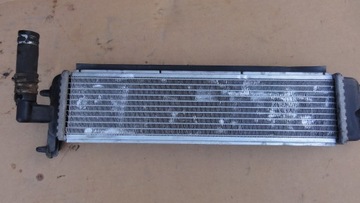 CITROEN DS5 HYBRID 2,0HDI 163KM CHLADIČ VODY 13R