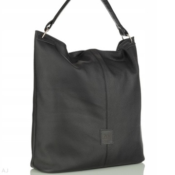 БОЛЬШАЯ КОЖАНАЯ ЖЕНСКАЯ СУМКА.