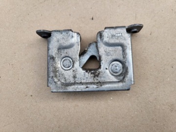Schloß RYGIEL der Kühlergrill vorne POKRYWY DES MOTORS BMW 5 E60 E61 6 E63 5123 7115229