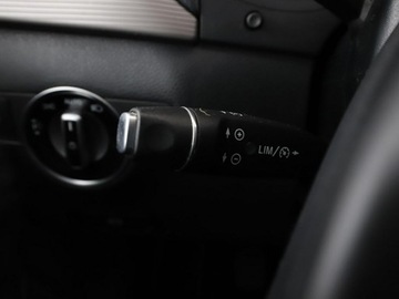 Mercedes Klasa B W246 Sports Tourer Facelifting 1.6 180 BlueEFFICIENCY Edition 122KM 2017 Mercedes B 180 navi klima grzane fotele czujniki, zdjęcie 28