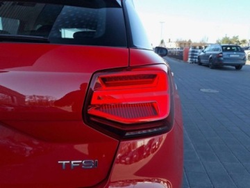 Audi Q2 SUV 1.4 TFSI COD Ultra 150KM 2017 Audi Q2 1.4 TFSI Sport Sline Stronic 150KM NawigacjaczujnikiParkASOPL, zdjęcie 24