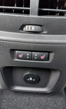 Ford Kuga III SUV Facelifting 1.5 EcoBoost 186KM 2025 Ford Kuga kamery 360, BLIS, Navigacja, ogrzewana kierownica i fotele 1.5, zdjęcie 17