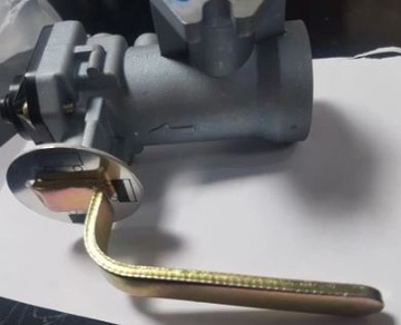 ПРИЦЕПНЫЙ КЛАПАН HL8011 HW6011 D50 D55 SANOK