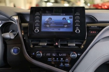 Toyota Camry IX Sedan 2.5 Hybrid Dynamic Force 218KM 2023 Toyota Camry 2.5 Hybrid Comfort Business CVT 2.5 Hybryda 218KM, zdjęcie 15