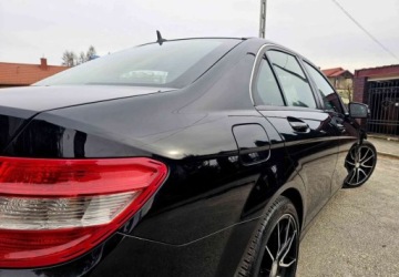 Mercedes Klasa C W204 Limuzyna 1.8 180 CGI BlueEFFICIENCY 156KM 2010 Mercedes-Benz Klasa C Mercedes-Benz Klasa C 180 CGI Automatik BlueEFFICIEN, zdjęcie 10