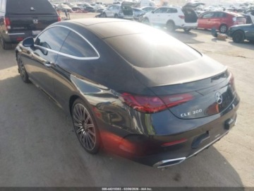 Mercedes CLE 2025 Mercedes-Benz CLE 300, 2025r., 4x4, 2.0L 2.0 Benzyna 255KM, zdjęcie 3