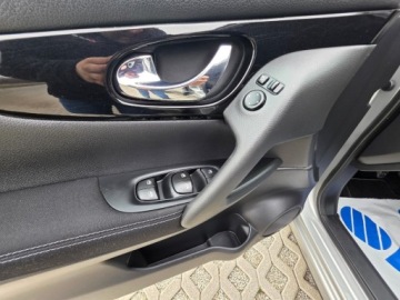 Nissan Qashqai II Crossover Facelifting 1.2 DiG-T 115KM 2018 Nissan Qashqai 1.2 116Ps Navi Alu Ledy NOWY ROZRZAD Gwarancja 1.2 Benzyna, zdjęcie 9