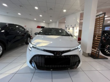 Toyota Corolla XII TS Kombi Facelifting 1.8 Hybrid 140KM 2026 Szybki odbiór - GR Sport 1.8 Hybrid 140KM | Podgrzewane fotele!, zdjęcie 1
