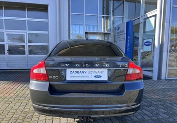 Volvo S80 II 2008 Volvo S80 Volvo S80 2.4D Momentum 2.4 Diesel 163KM, zdjęcie 3