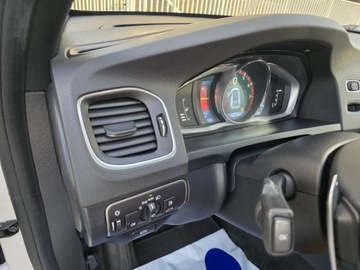 Volvo V60 I Kombi Facelifting 2.0 T6 DRIVE-E  306KM 2015 VOLVO V60 POLESTAR T6 AWD, 3.0l benzyna 330KM * Bezwypadkowy, zdjęcie 7