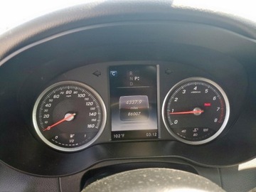 Mercedes Klasa C W205 2017 Mercedes-Benz Klasa C 300 2017 2.0l 2.0 Benzyna 241KM, zdjęcie 9