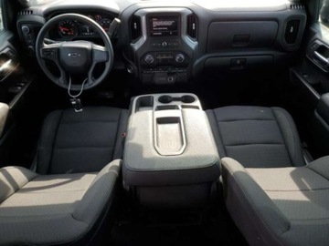 Chevrolet Silverado II 2023 Chevrolet Silverado 2023, 5.3L, 4x4, K1500 TRAIL BOSS CUSTOM, od ubezpiecz, zdjęcie 6