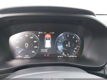 Volvo XC40 2021 Volvo XC 40 T5 R-Design 2021 2.0 Benzyna 248KM, zdjęcie 10