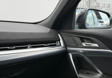 BMW X2 U10 2024 BMW X2 sDrive20i 170KM M Pakiet Adaptacyjne podwozie M Pakiet serwisowy 1.5, zdjęcie 25