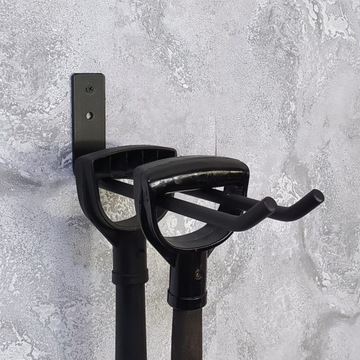 Вешалка, держатель для садового инвентаря 24 см.