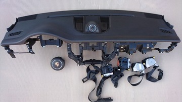 DESKA ROZDĚLOVAČE KOKPIT KONZOLA PÁSY ULOŽENÍ AIRBAG MACAN I 95B ORIGINÁLNÍ