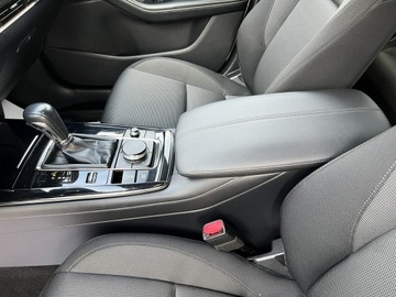 Mazda CX-30 2.0 SKYACTIV-G 150KM 2021 Mazda CX-30 2.0 AWD/Automat / Navi /Kamera 360, zdjęcie 39